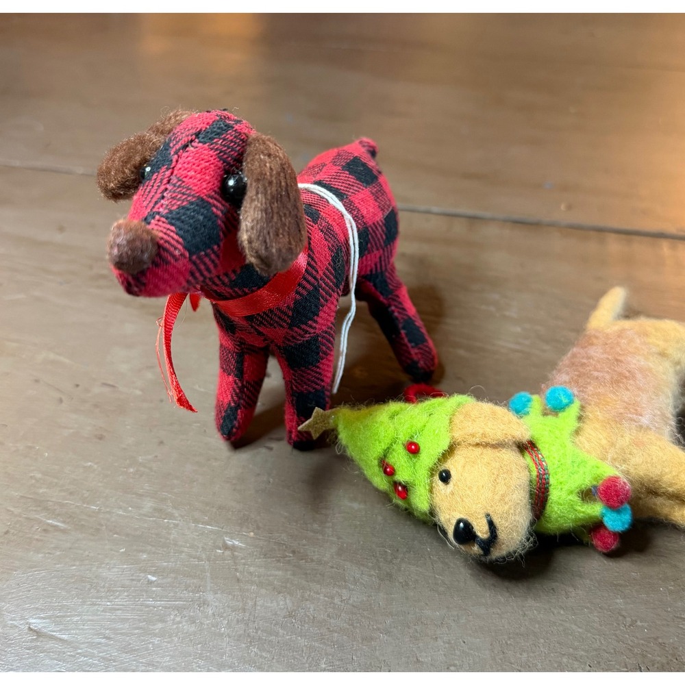 Cabin Christmas Dog Ornaments Buffalo Plaid & Felted Animal Set of 2 5in